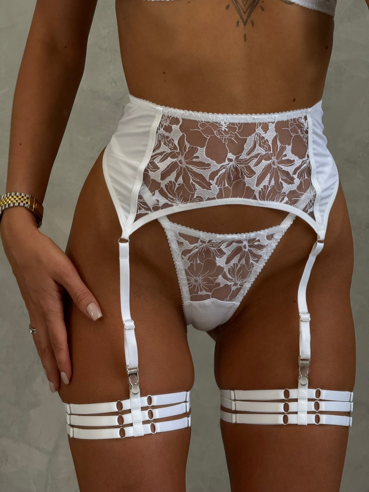 Model wearing Teya White Lace lingerie bottom view